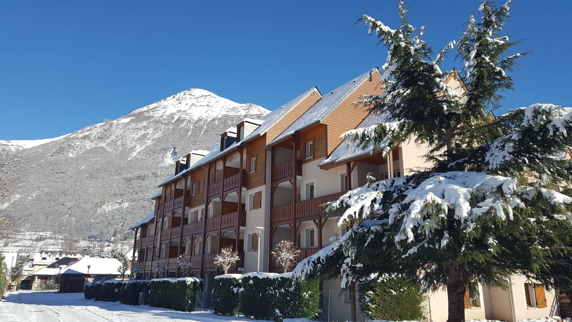 Investir dans la Résidence Val de Roland, au cœur des Pyrénées - Val de Roland immobilier en hiver